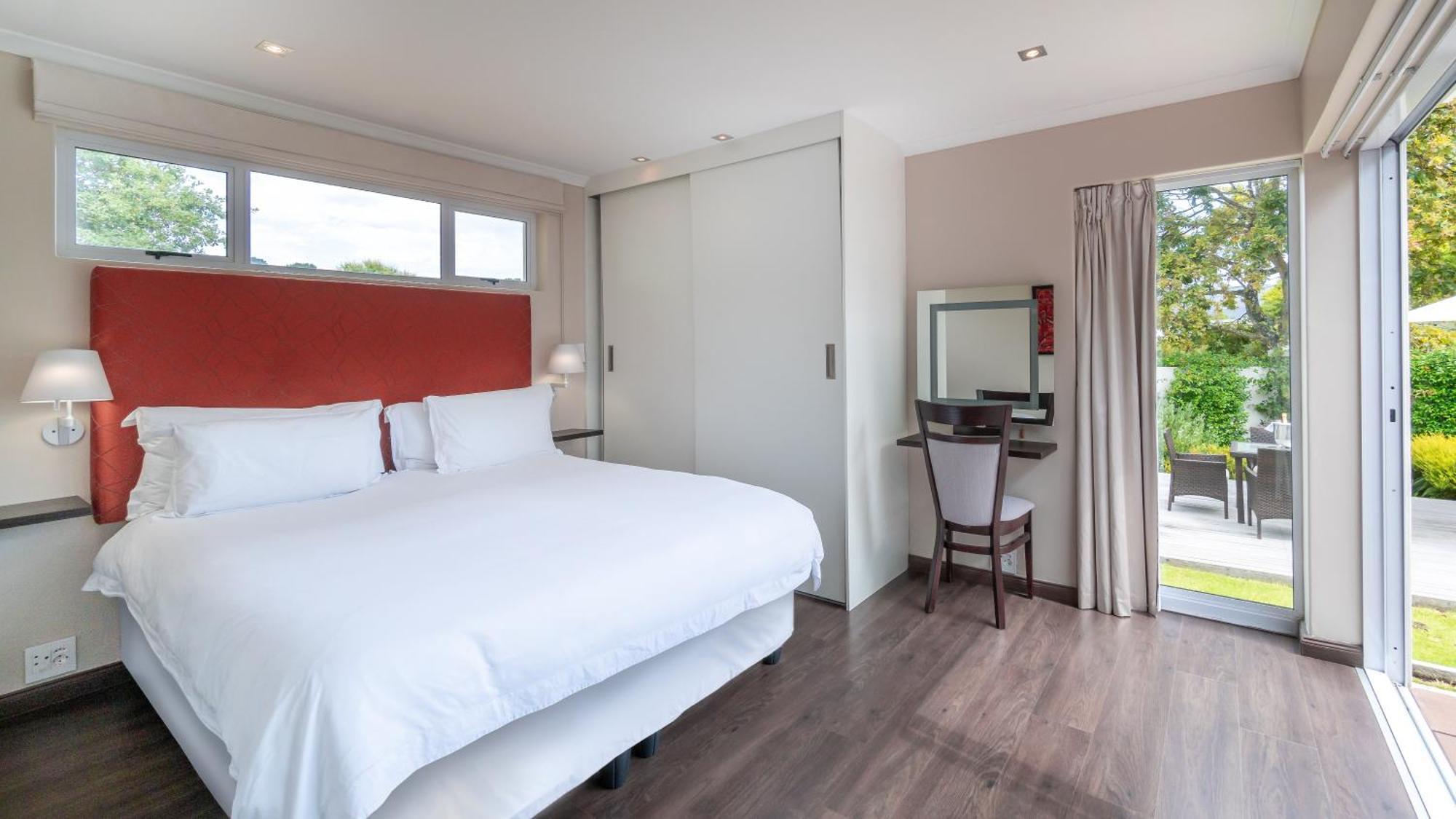 โนวา คอนสแตนเตีย บูติค เรซิเดนซ์ Hotel เคปทาวน์ ภายนอก รูปภาพ