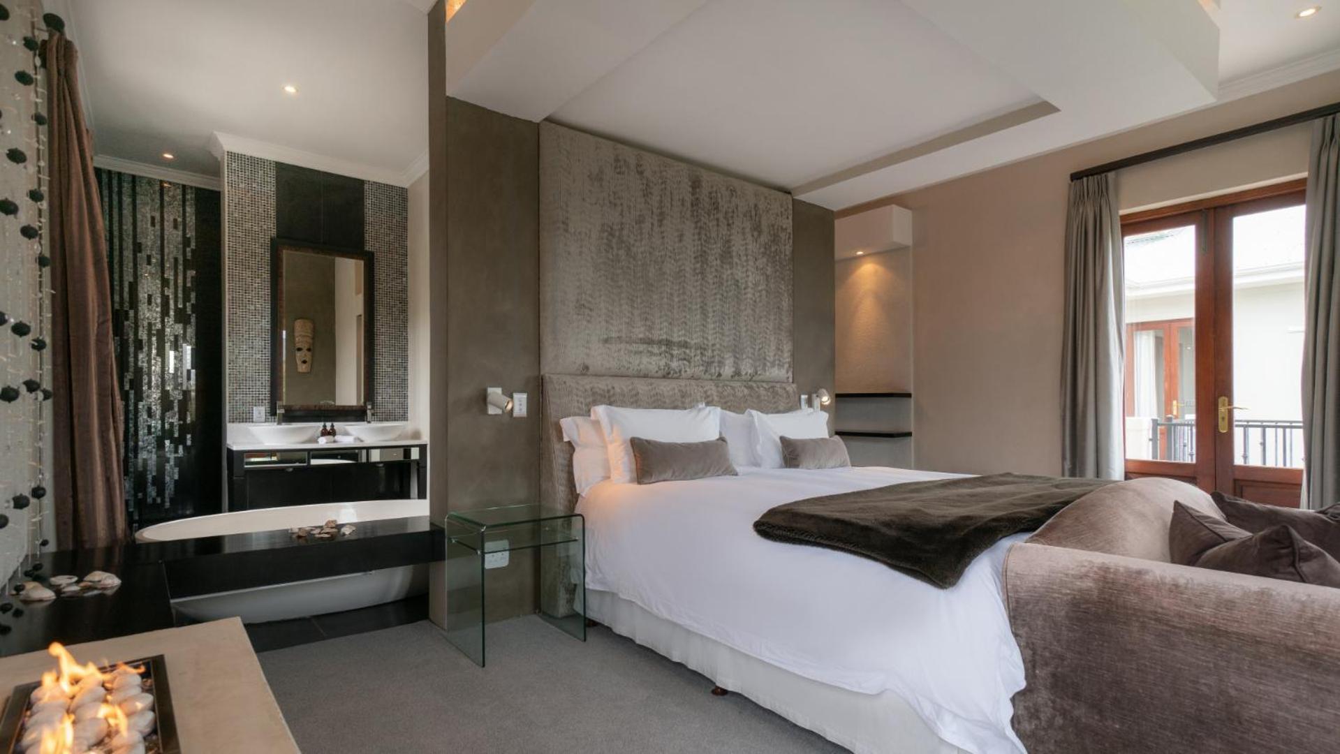 โนวา คอนสแตนเตีย บูติค เรซิเดนซ์ Hotel เคปทาวน์ ภายนอก รูปภาพ