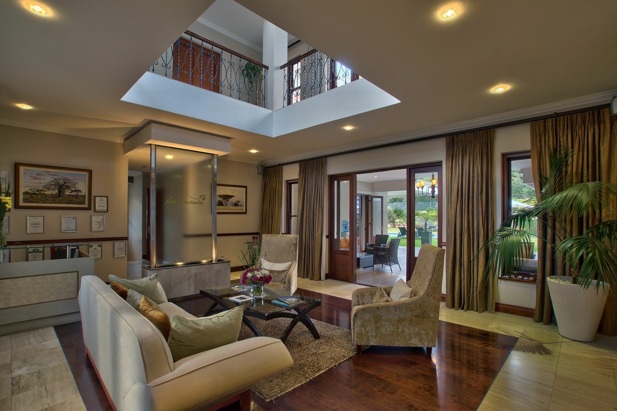 โนวา คอนสแตนเตีย บูติค เรซิเดนซ์ Hotel เคปทาวน์ ภายนอก รูปภาพ